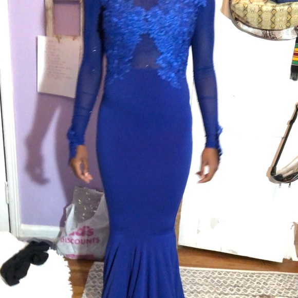 LACE DRESS - Picture 7 of 8